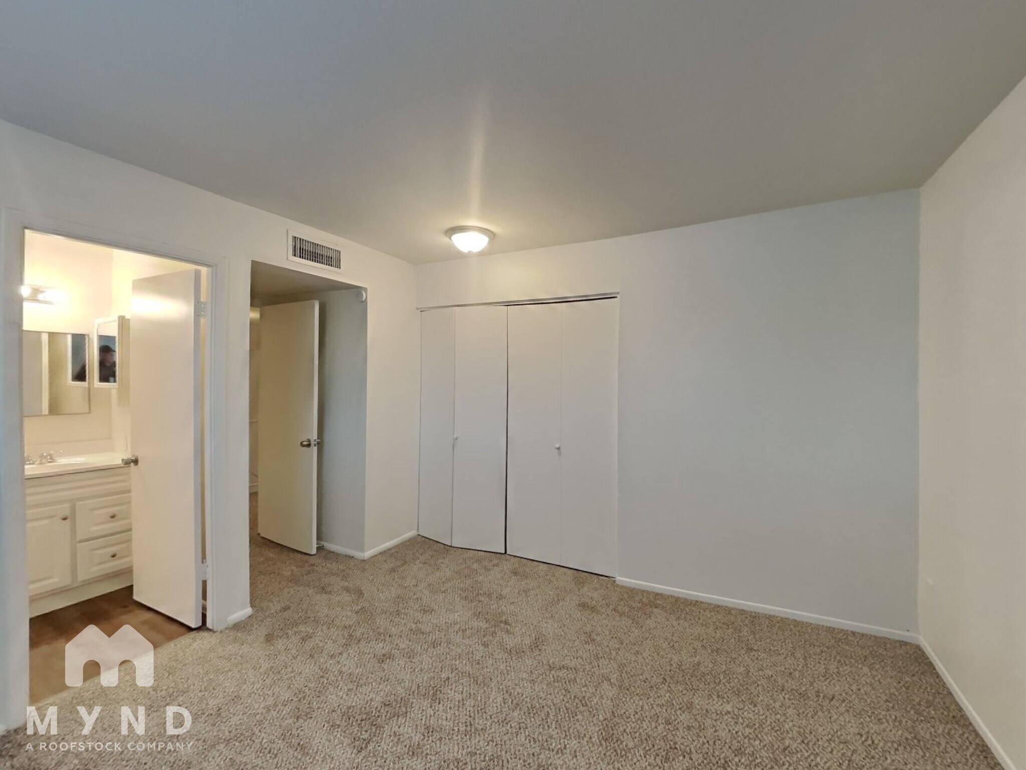 Building Photo - 5924 N 83rd St