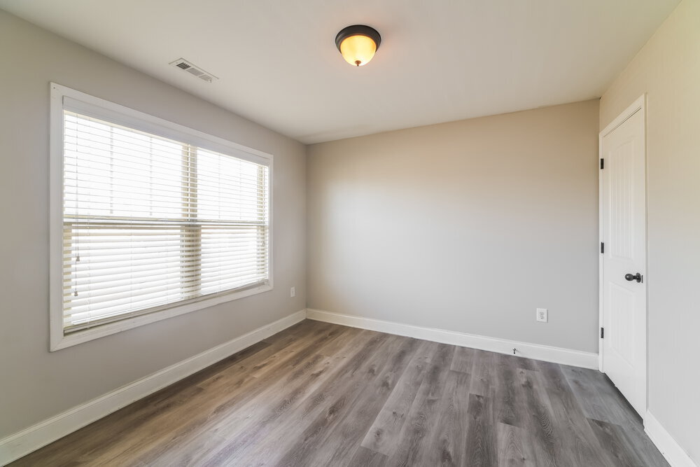 Building Photo - 235 Summer Gate Ln