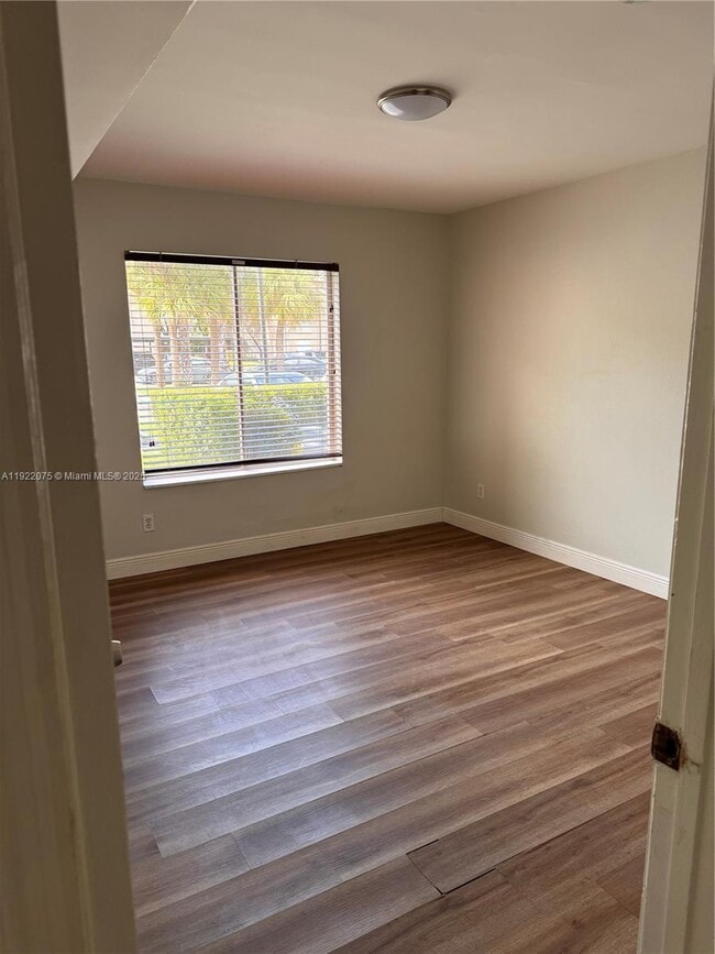 Primary Photo - 10521 SW 158th Ct