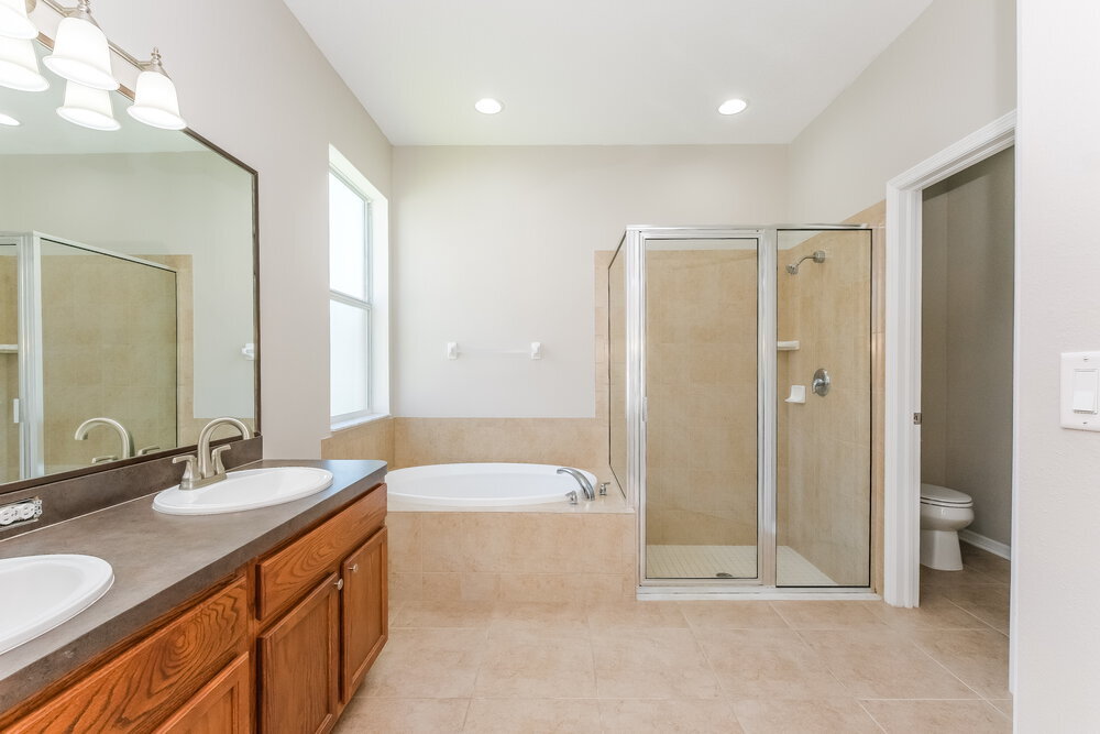 Building Photo - 1807 Bonita Bluff Ct