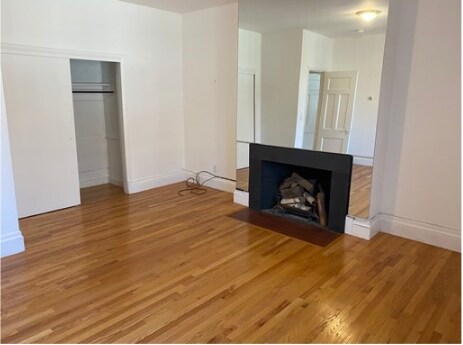 Building Photo - 354 Tappan St