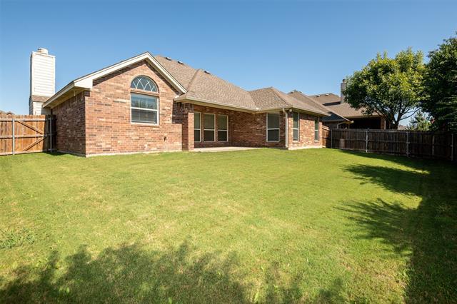Building Photo - 10913 Golfview Way