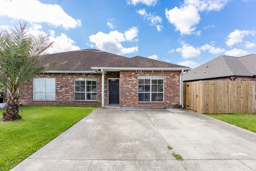 Building Photo - 9540A Lindale Ave