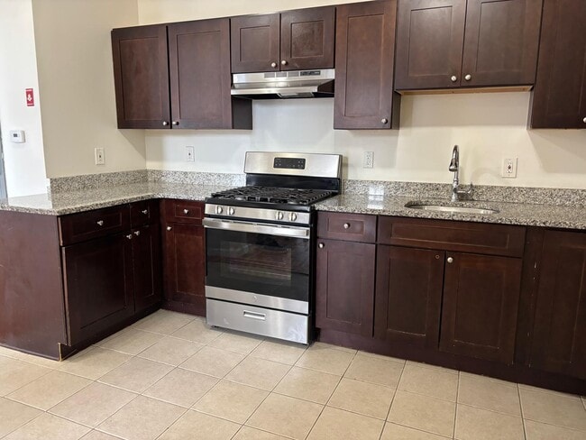 Floorplan - 213 Broad St