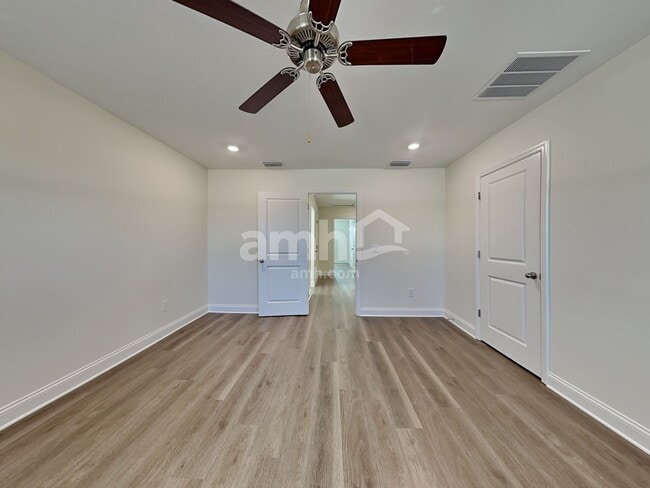 Building Photo - 1091 Grafton Ridge Dr