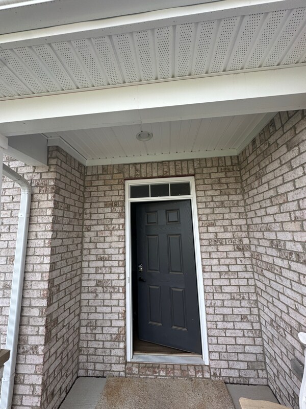 Building Photo - 813 Calista Flt