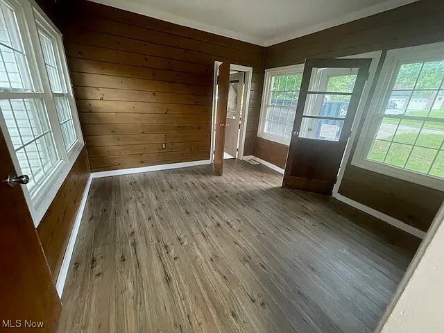 Building Photo - 602 Longmere Dr