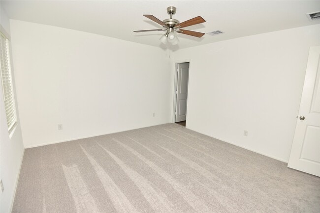 Building Photo - 10930 Bright Beacon Dr