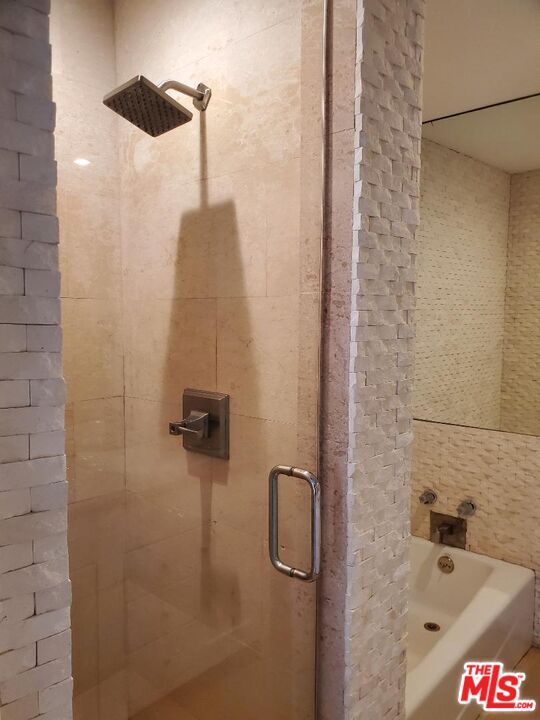 Building Photo - 10751 Wilshire Blvd