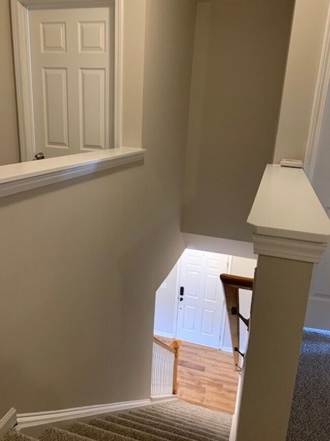 Building Photo - Location, Community, Quality Living. It St...