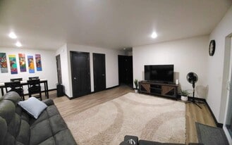 Building Photo - 5210 Christopher Dr