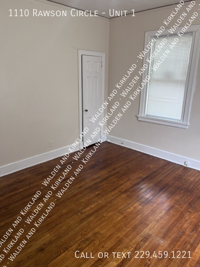 Building Photo - 1110 Rawson Cir