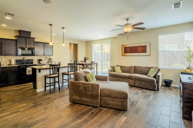 Building Photo - 2119 Makenna Dr