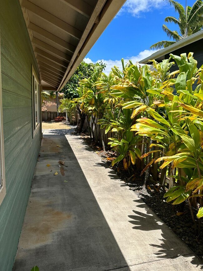 Building Photo - Kuau Bayview Estates Unfurnished 3 Bedroom / 2 Bathroom, Single Level Home