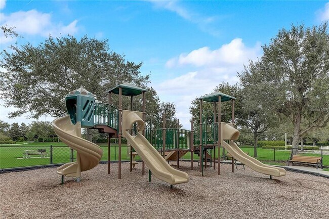 Building Photo - 4905 111th Terrace E