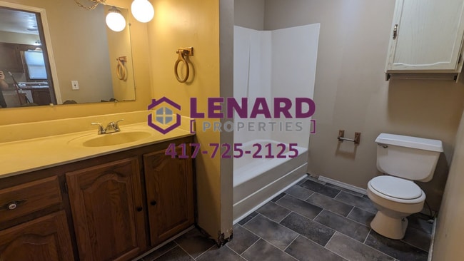 Building Photo - Farm House on 1 Acre of Land for rent!