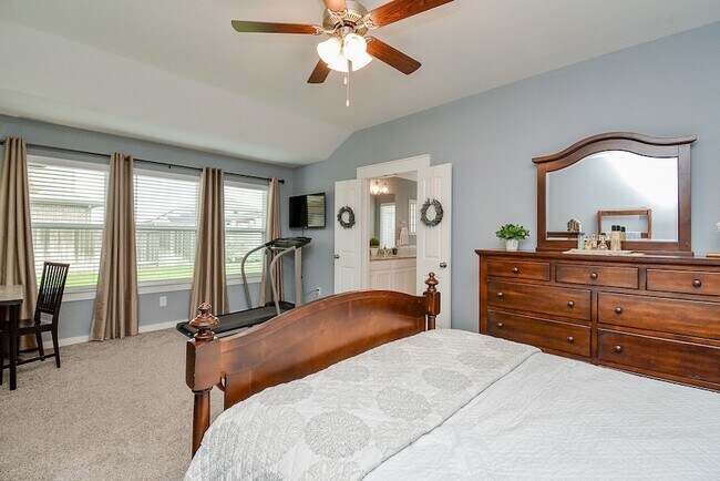 Building Photo - 31430 Stone Ridge Forest Dr