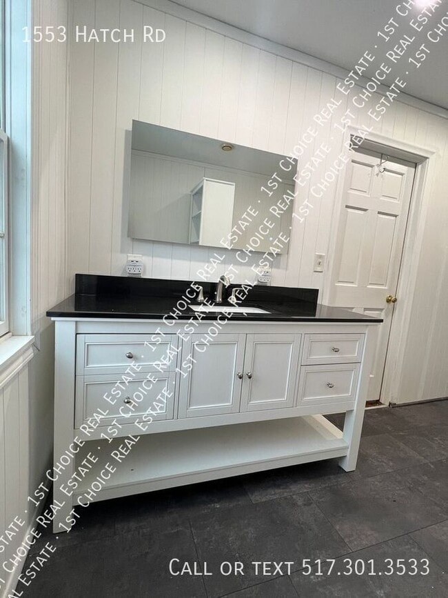 Building Photo - 1553 Hatch Rd