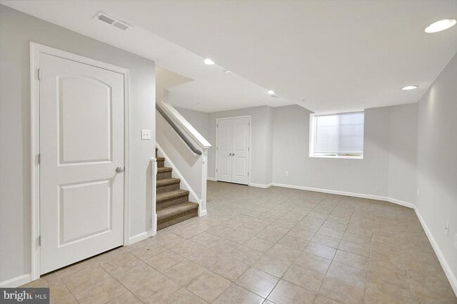 Building Photo - 3600 Jacob Stout Rd