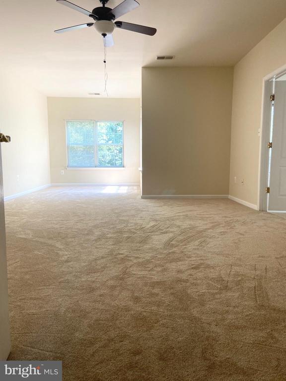 Building Photo - 12646 Heron Ridge Dr