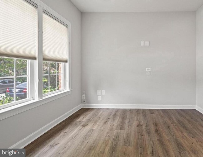 Building Photo - 7704 Water St