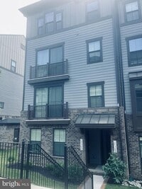 Building Photo - 17367 Harrison Rdg Dr