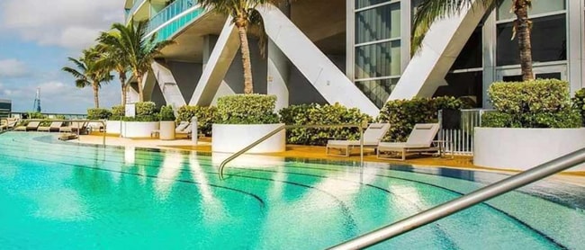 Building Photo - 888 Biscayne Blvd