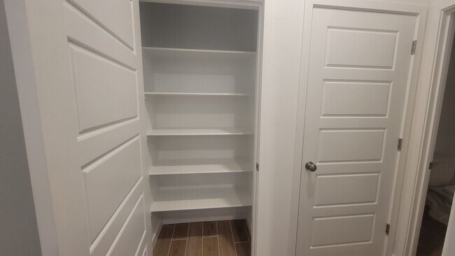 Building Photo - 12537 Camino Glorieta, Bakersfield, CA 93311