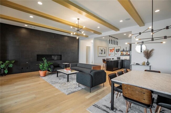 Building Photo - 4205 S Watercrest Dr