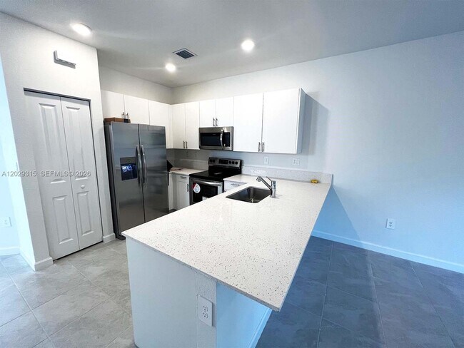 Building Photo - 24600 SW 119th Pl