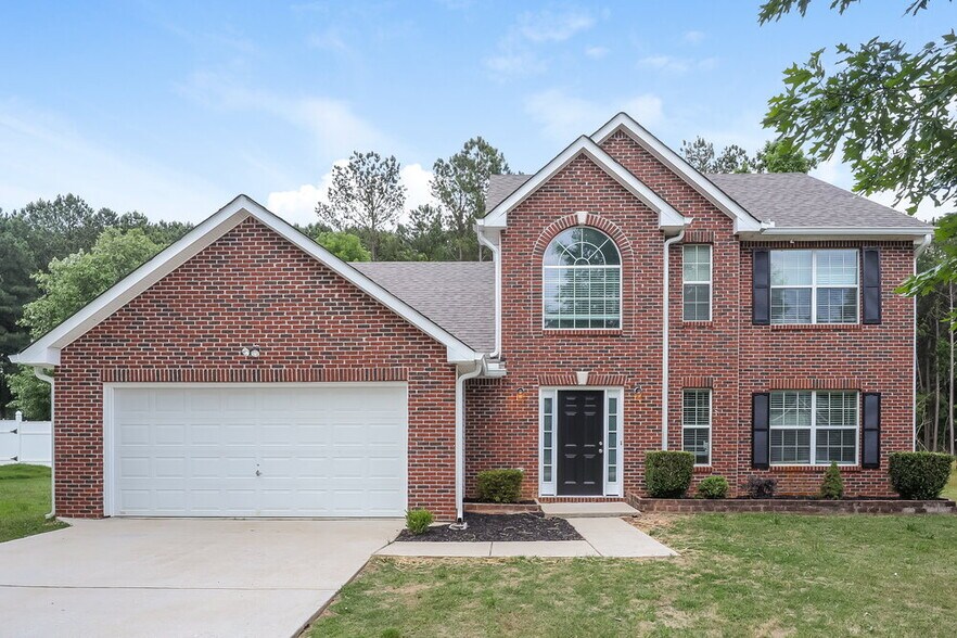 Primary Photo - 215 Penny Ln