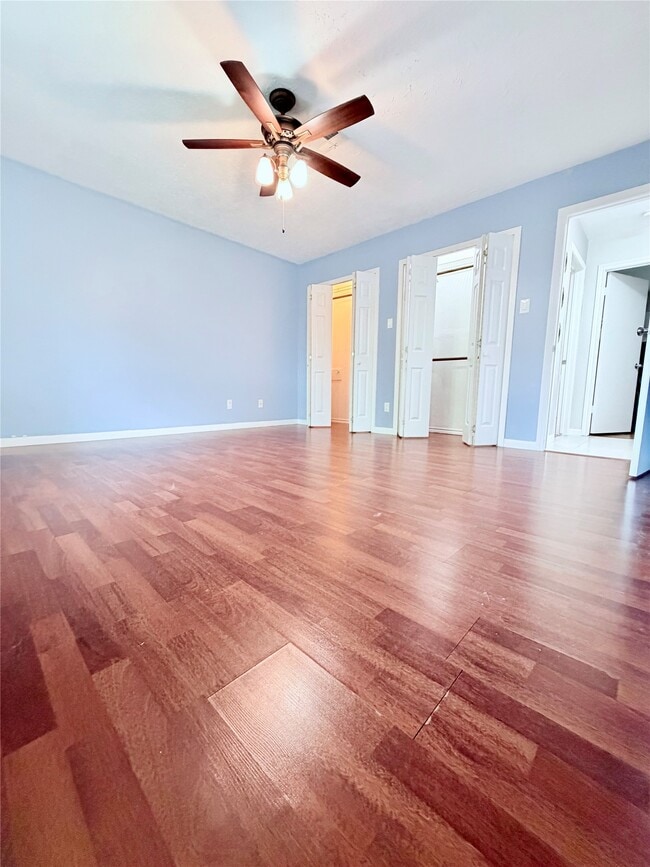 Building Photo - 6610 La Puente Dr