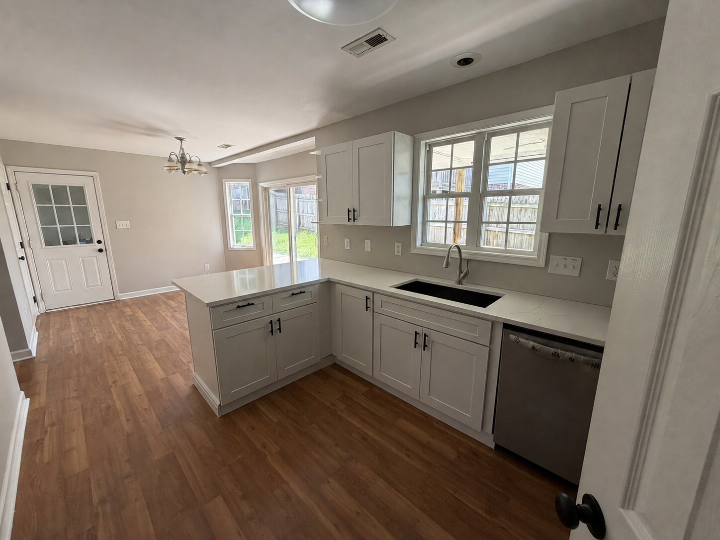 Kitchen to Dining Room - 222 18th Ave SE