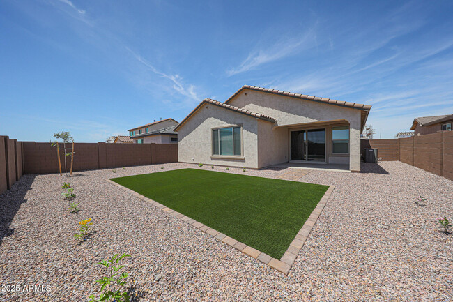 Building Photo - 25345 N 172nd Dr