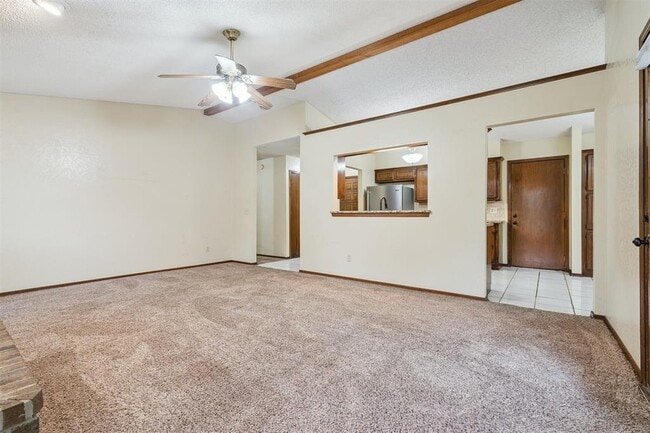 Building Photo - 16404 Del Mar Dr
