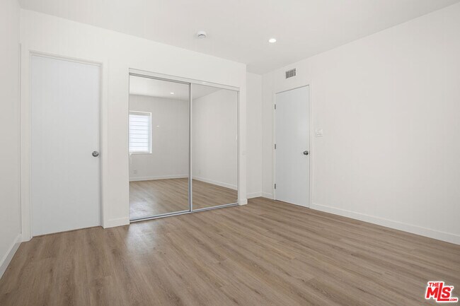 Building Photo - 2908 141st Pl