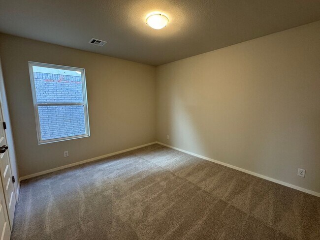 Building Photo - NEW CONTRUCTION - 4 bed-3 bath-3 car garage.