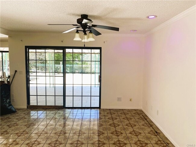 Building Photo - 9257 La Shell Dr