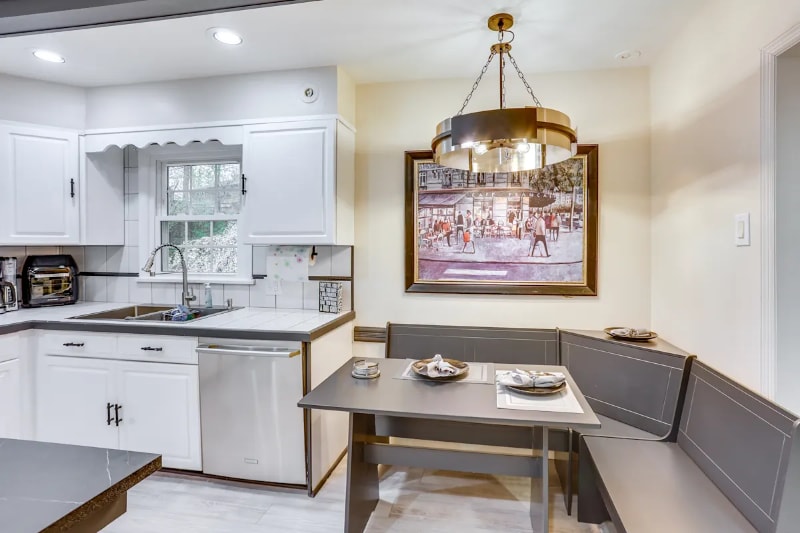 Building Photo - 4922 Westbranch Hwy