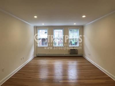 Building Photo - 1 bedroom in Brookline MA 02446