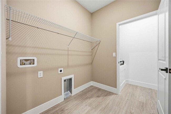 Building Photo - 2108 River Hawk Lp