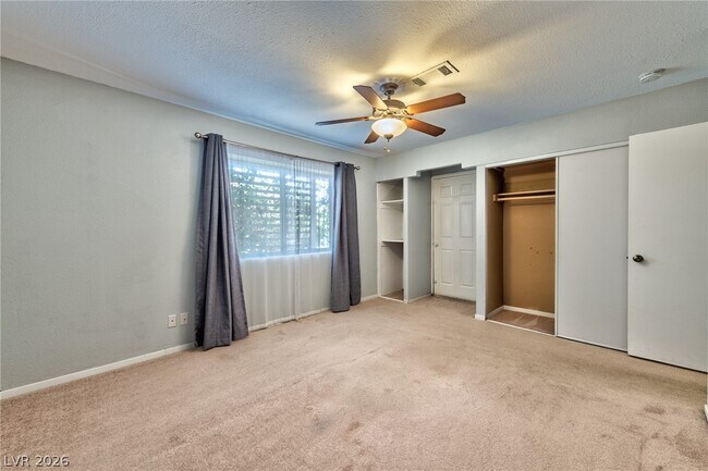 Building Photo - 1824 Saylor Way