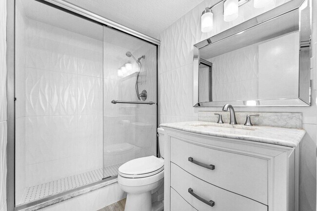 Building Photo - 2004 S Federal Hwy