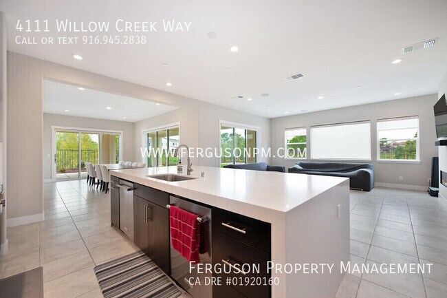 Building Photo - 4111 Willow Crk Wy