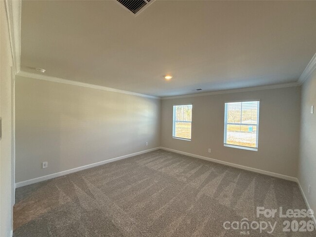 Building Photo - 125 Utility Ln