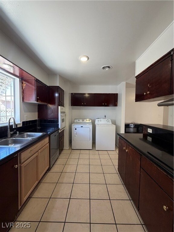 Building Photo - 4101 Esmeralda Ave