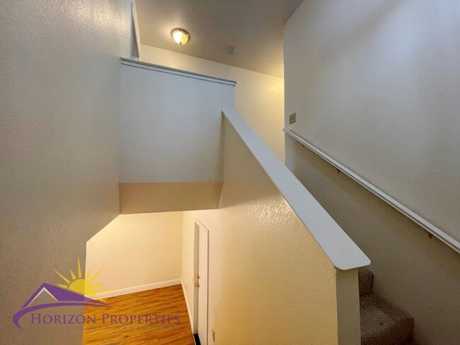 Building Photo - Spacious Two-story 2 Bed 2 Bath 1,564 Sq. Ft. North Sacramento Condo