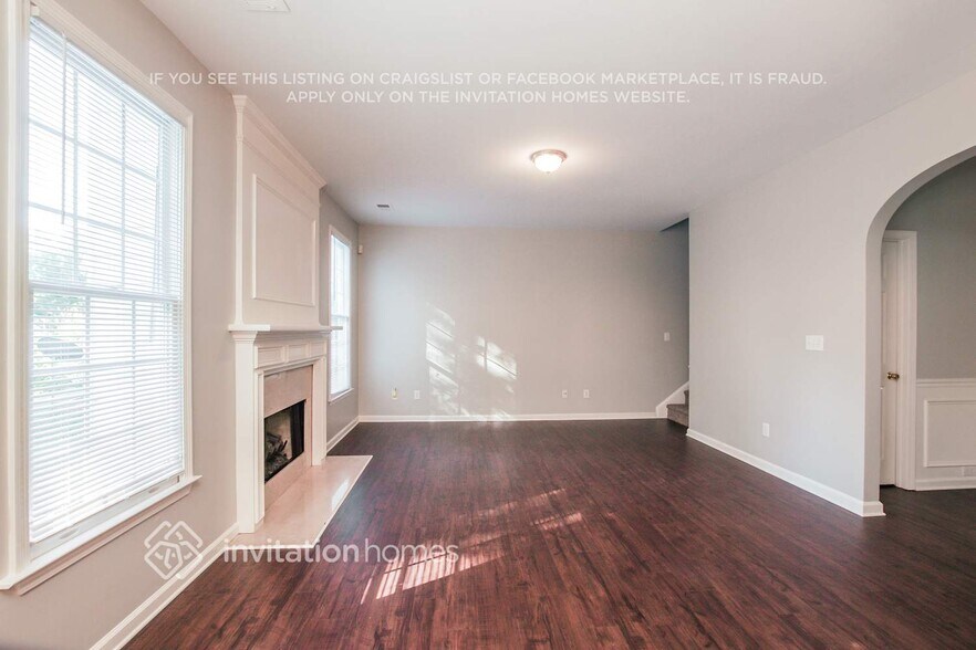 Building Photo - 3316 Arklow Rd