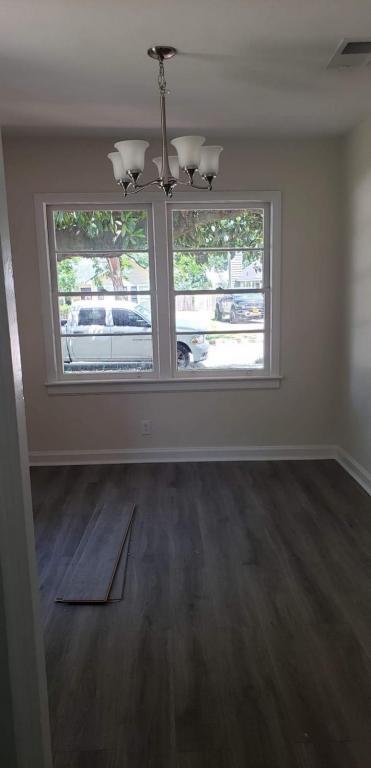 Building Photo - 50 Bishop Ln N