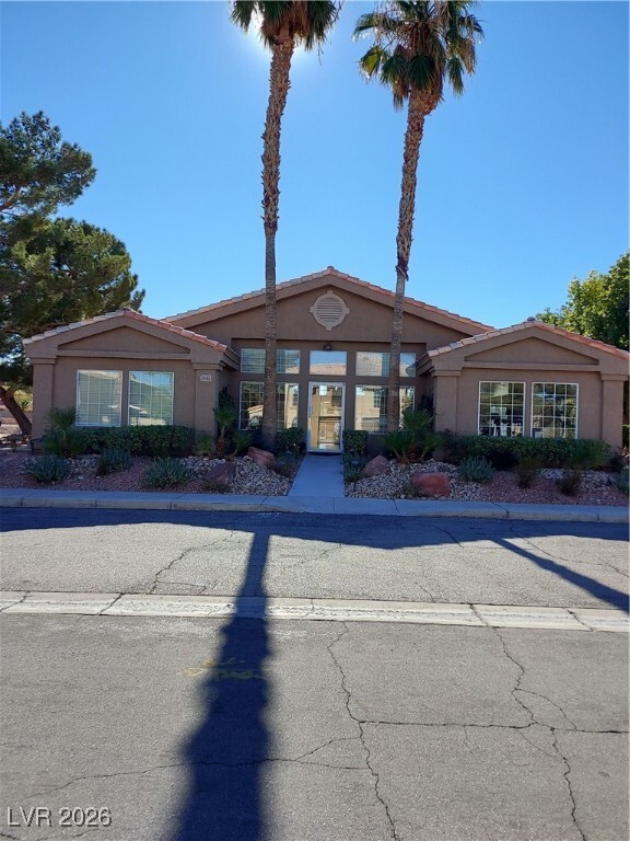 Building Photo - 2818 Cool Water Dr